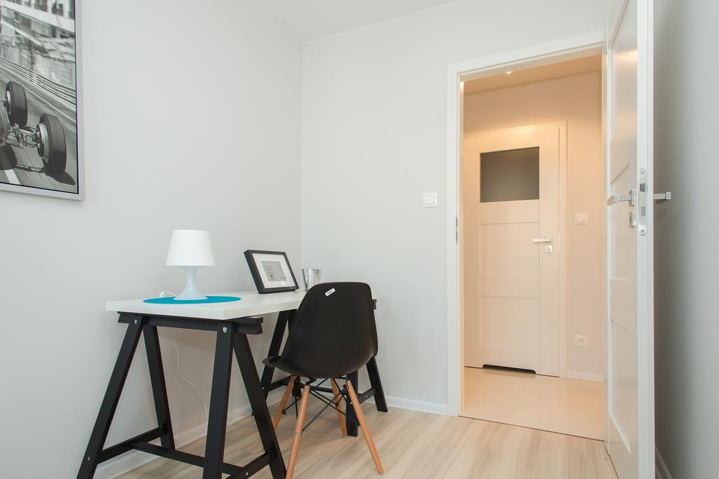 Apartment Cohen Варшава Екстериор снимка