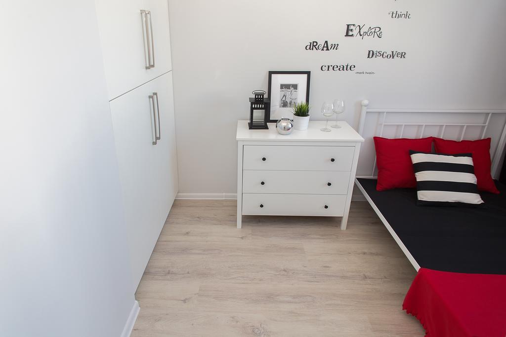 Apartment Cohen Варшава Екстериор снимка